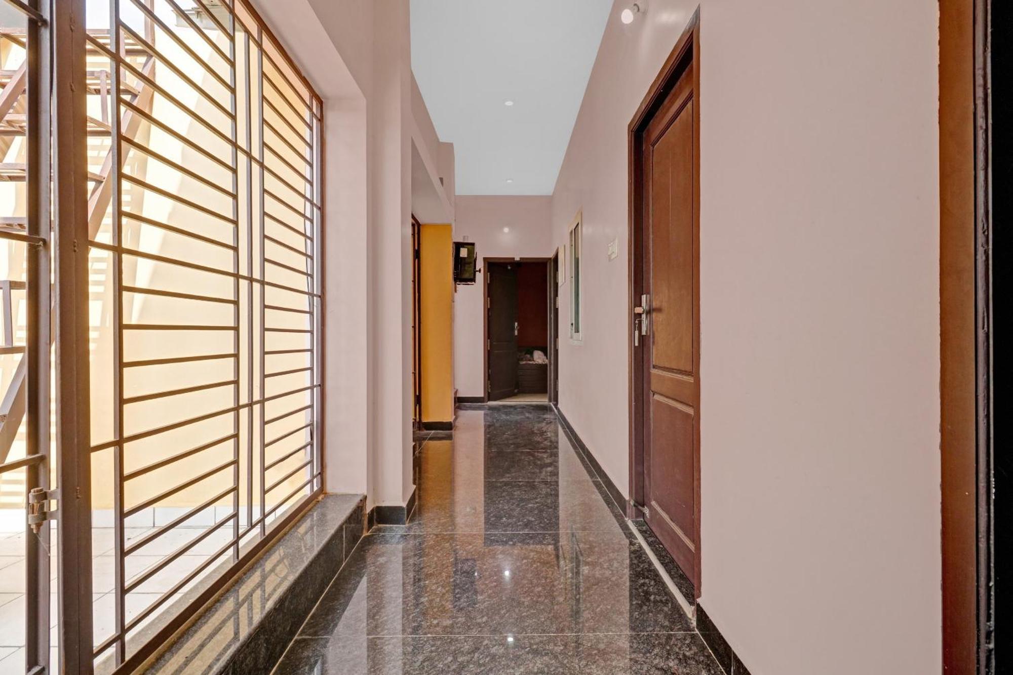 Super Hotel O Hi-Way Residency Madurai Εξωτερικό φωτογραφία